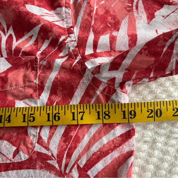 American Eagle Shirt Men XS Red Button Down/Up Hawaiian Beach Aloha Palms - Picture 4 of 7